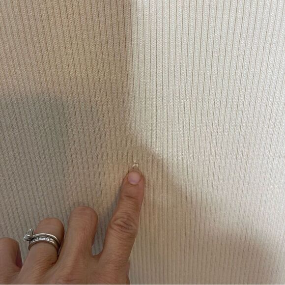 Song of Style Ariel knit maxi skirt in ivory Small (small flaw) - Picture 9 of 10